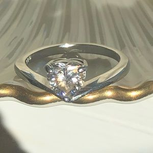 Crystal Heart Stainless Steel Ring size 5